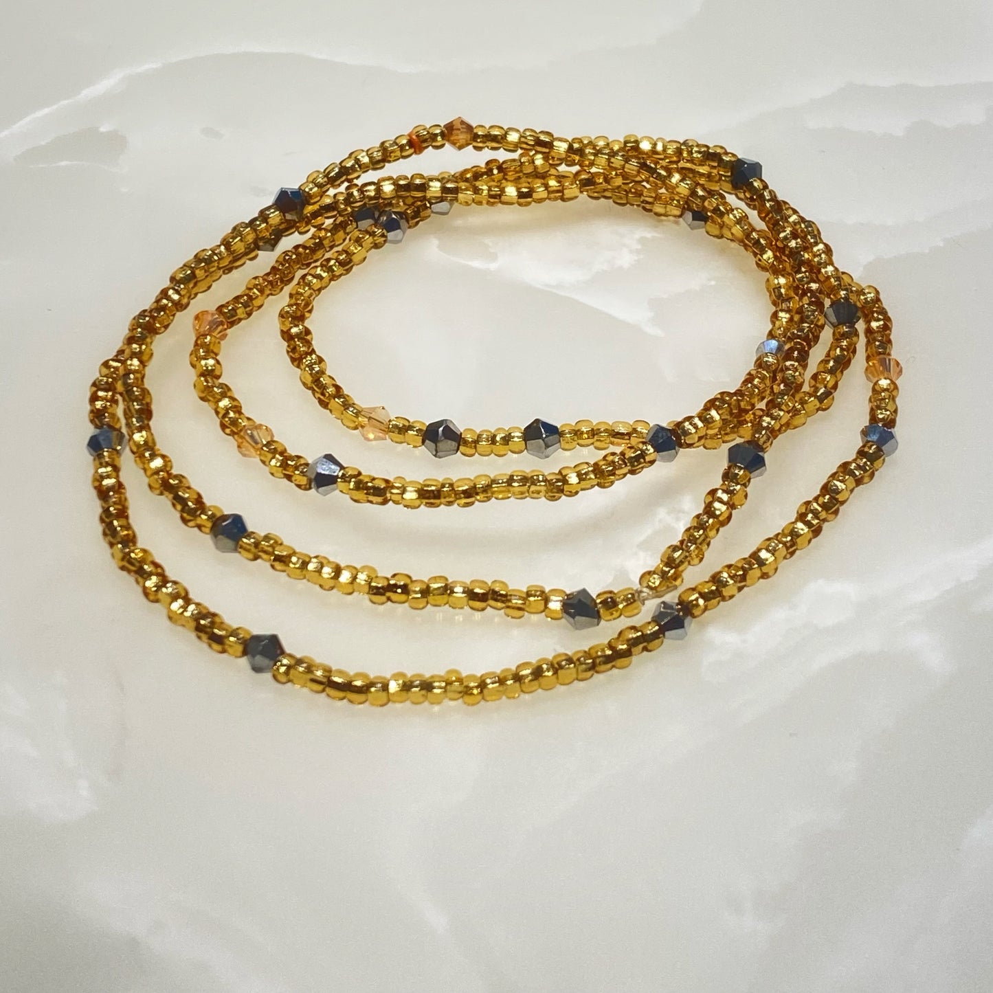 Perles de taille couleur dorée et bleutés